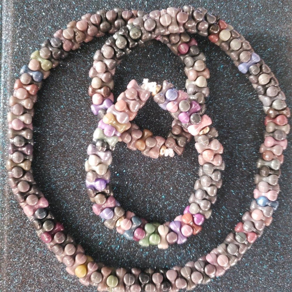 Locket Bead Bracelet - Picture 3 of 5